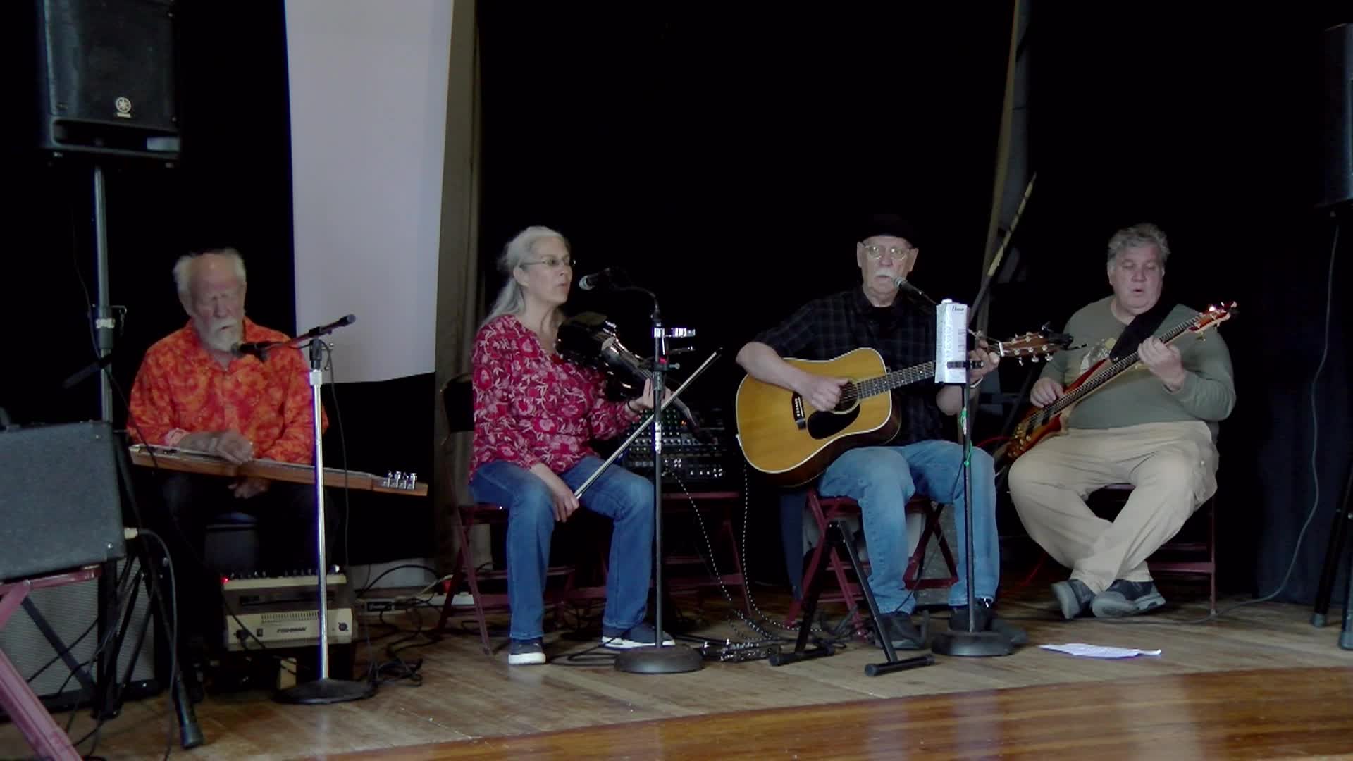 WH Trad Stroll: Familiars